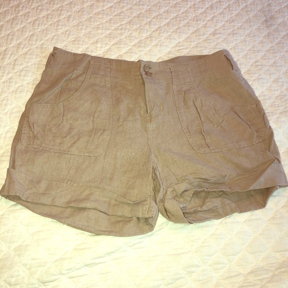 Women’s shorts